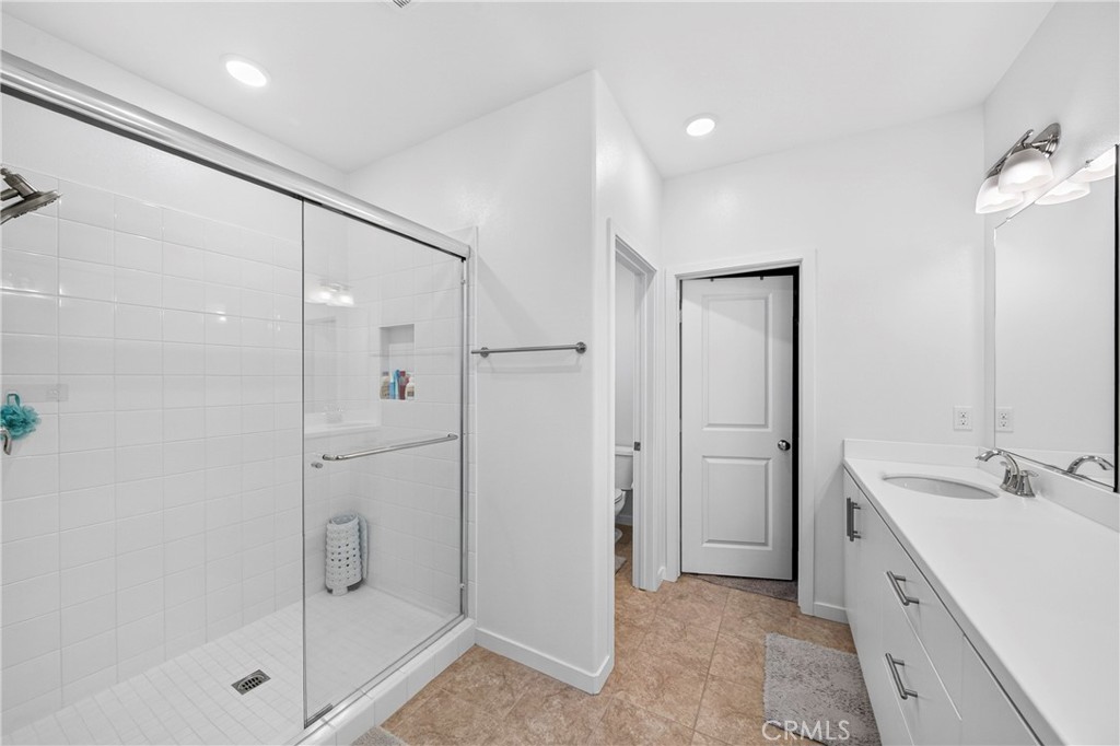 306 Vista Drive 103