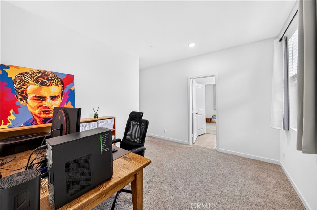 306 Vista Drive 103