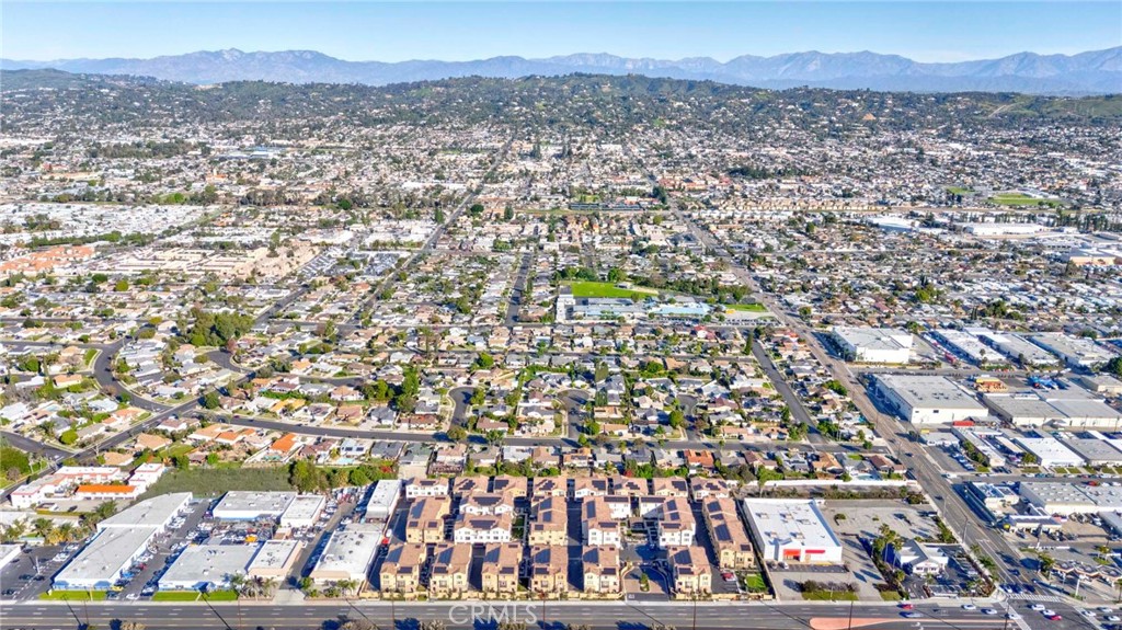 306 Vista Drive 103