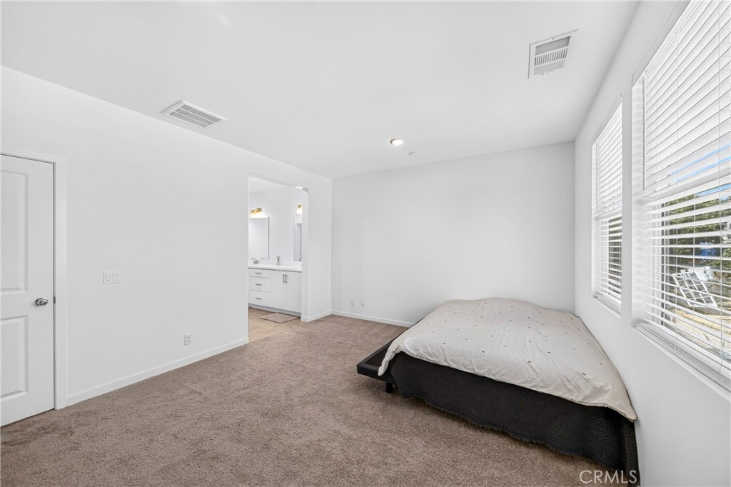 306 Vista Drive 103