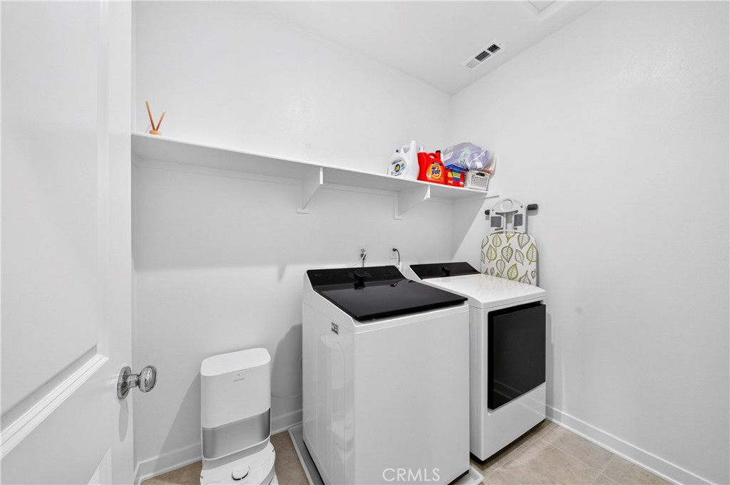 306 Vista Drive 103