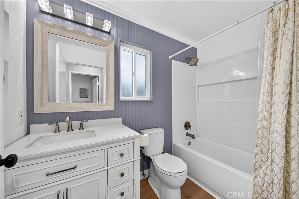 8451 Cedarview Court