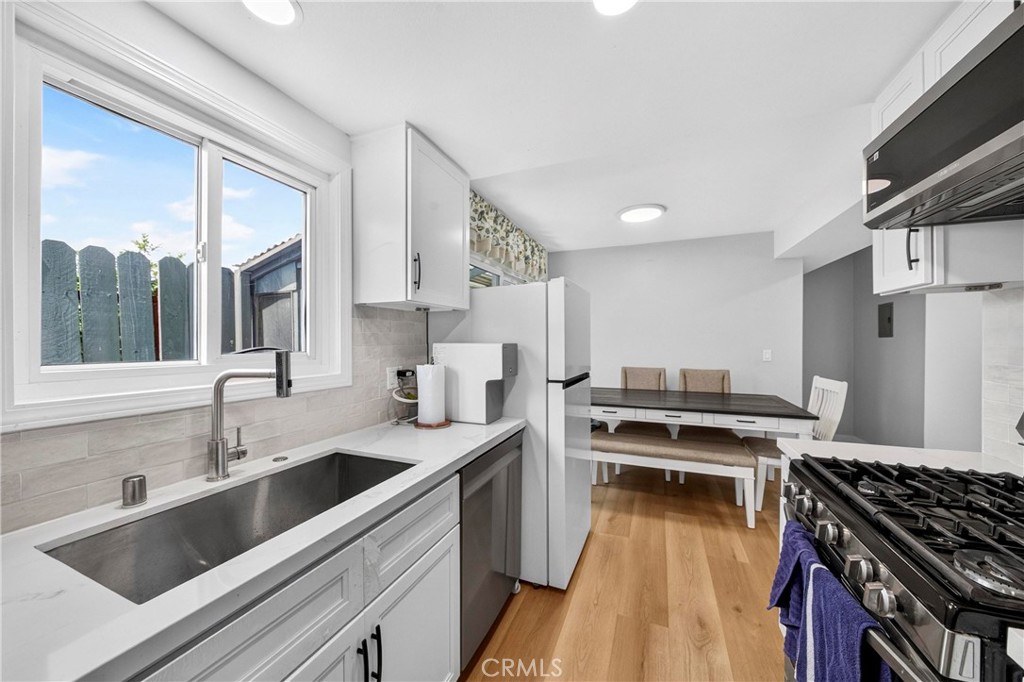 8451 Cedarview Court