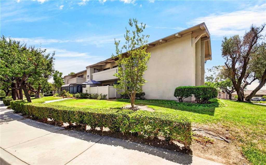 15902 Alta Vista Drive H
