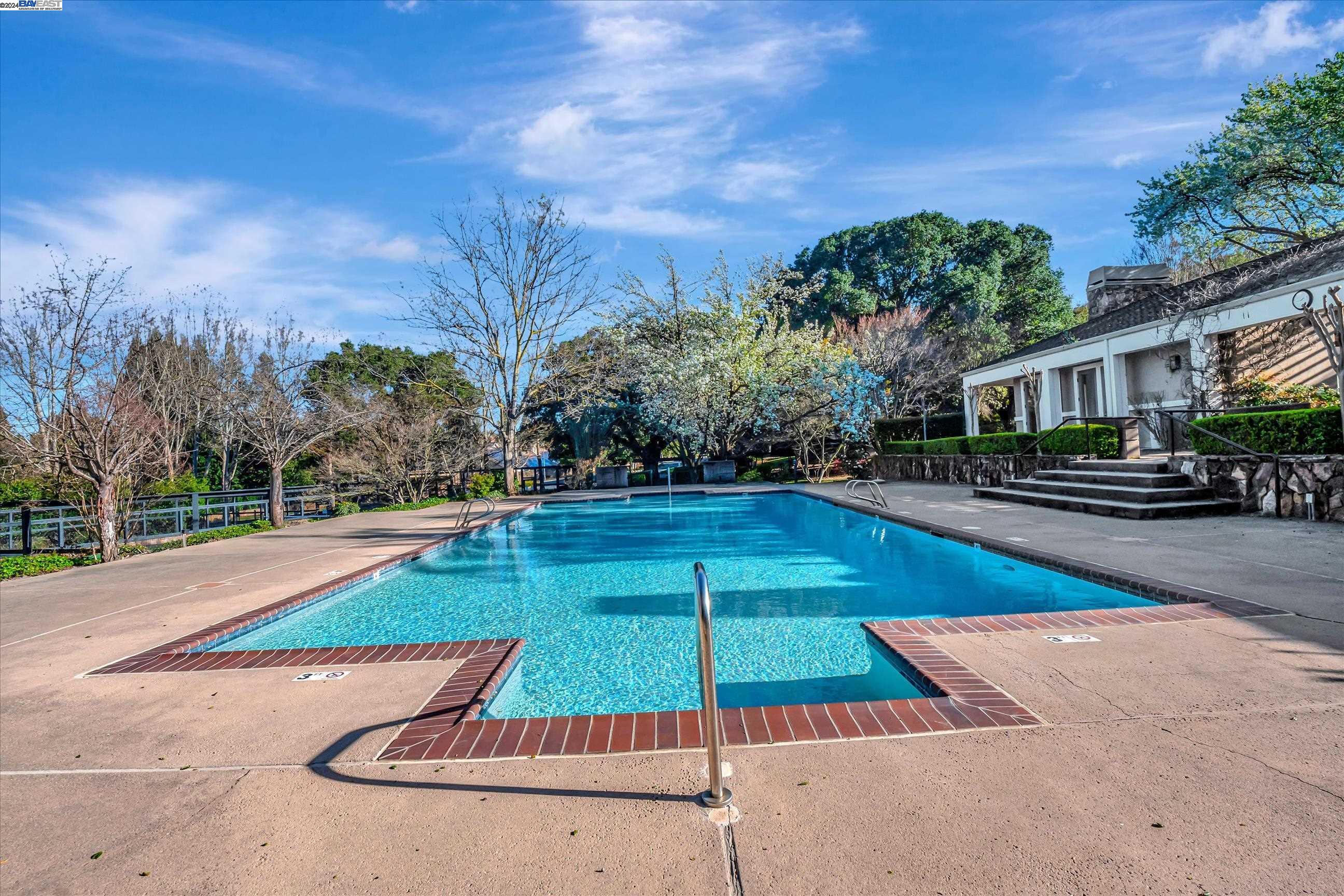 1920 Buckeye Ct
