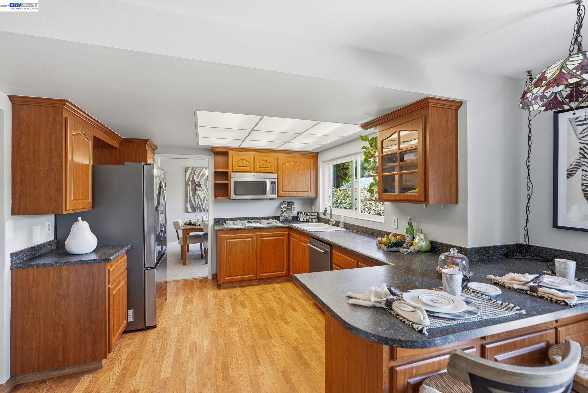 107 Hazelwood Pl