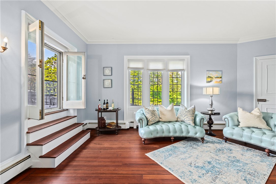 111 Harrison Avenue M10