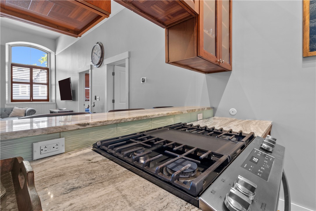 426 Spring Street 104