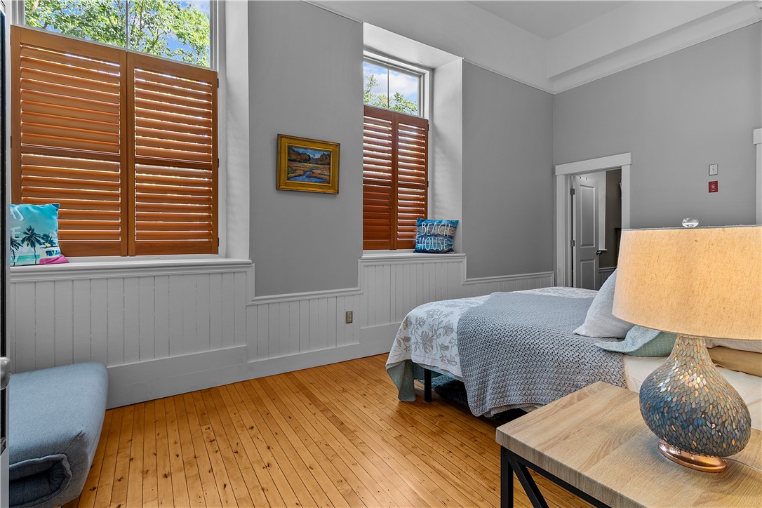 426 Spring Street 104