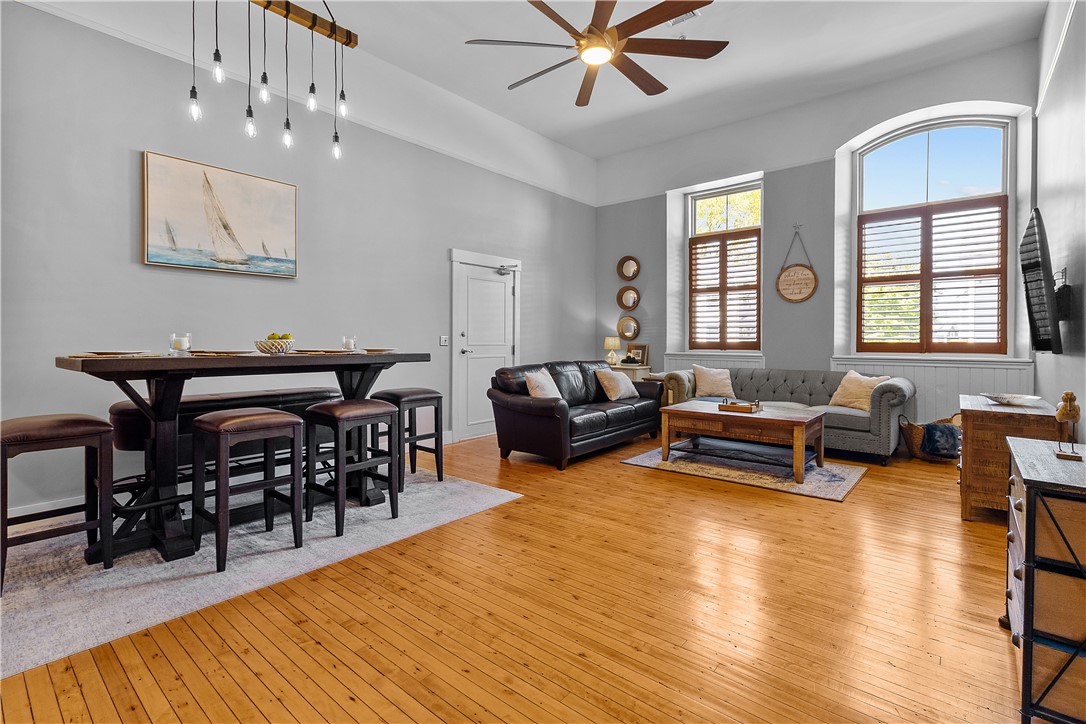 426 Spring Street 104