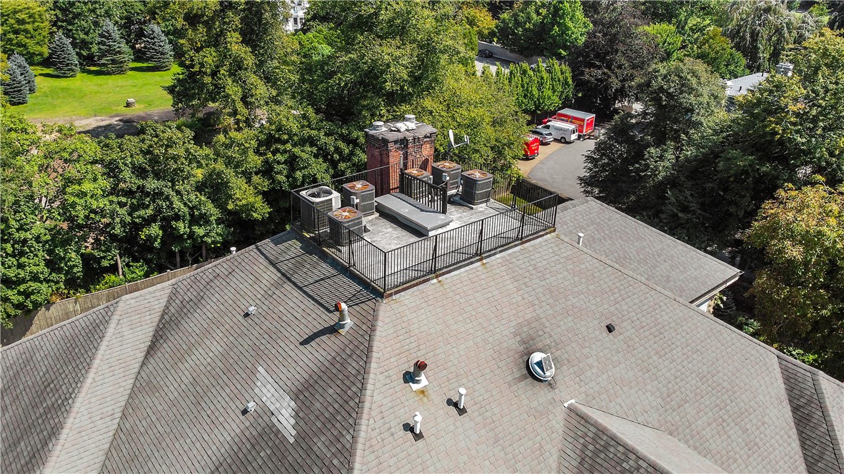 426 Spring Street 104