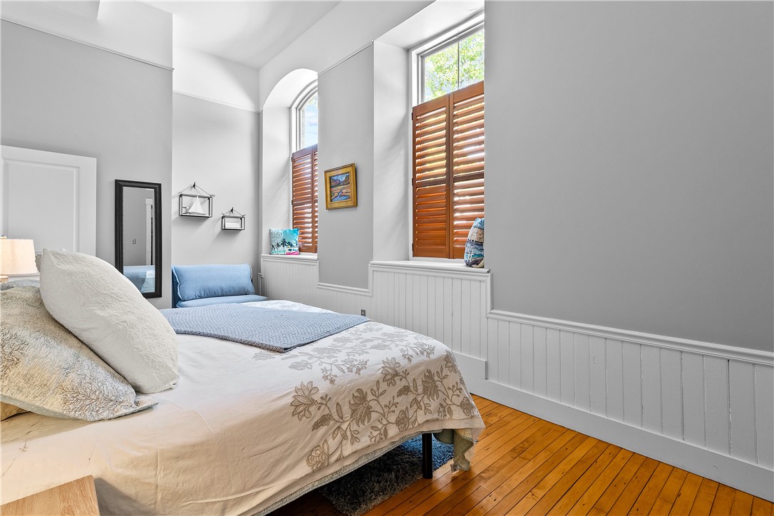 426 Spring Street 104