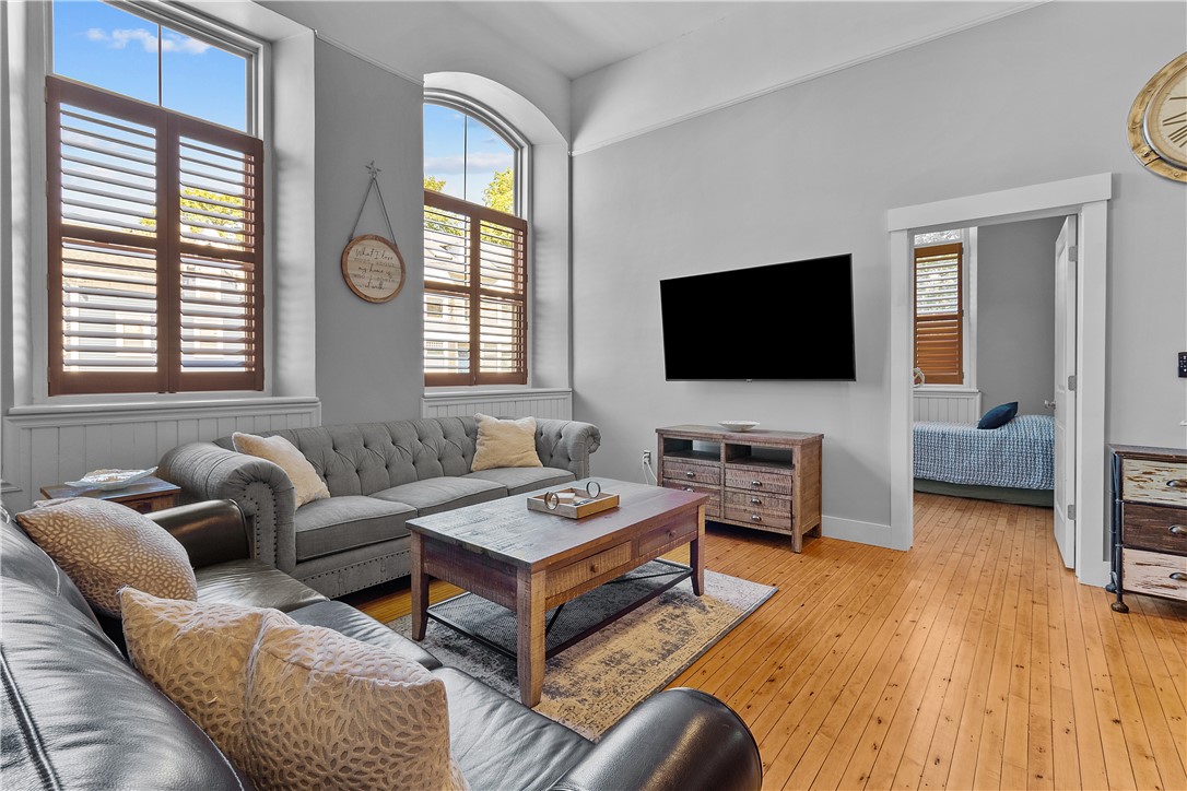 426 Spring Street 104
