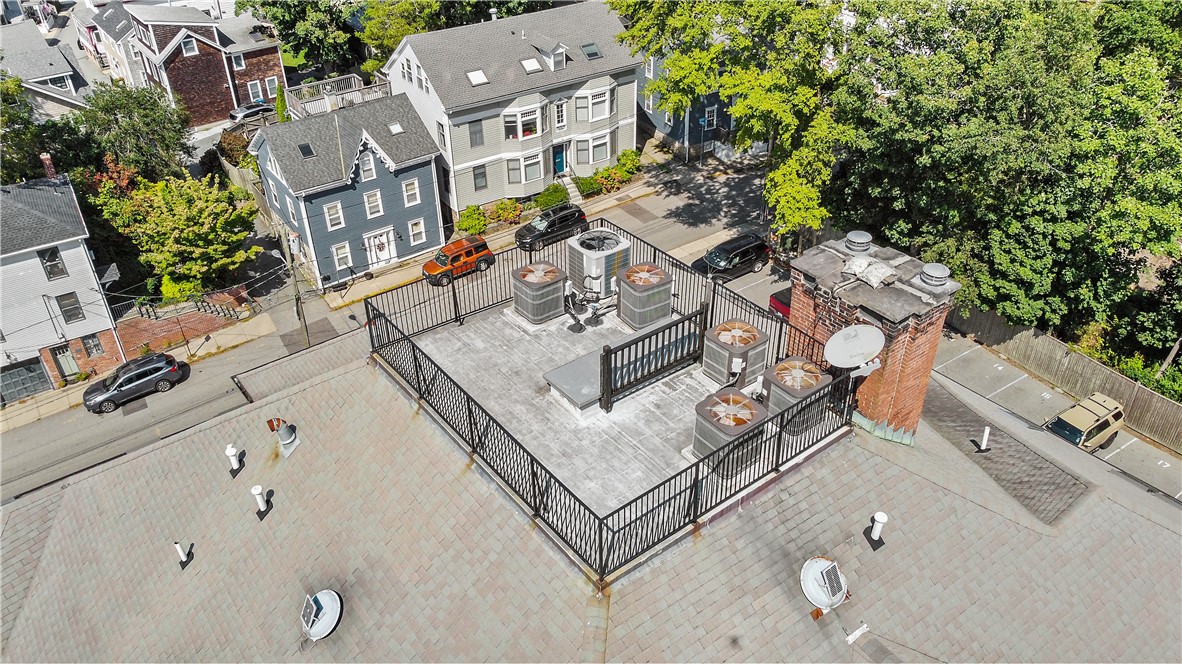 426 Spring Street 104