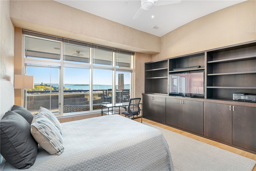 345 Thames Street N-503