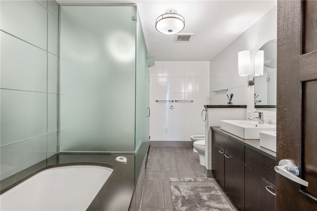 345 Thames Street N-503