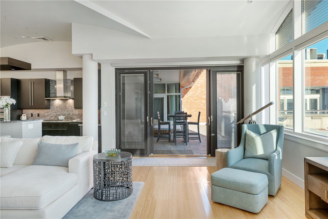 345 Thames Street N-503