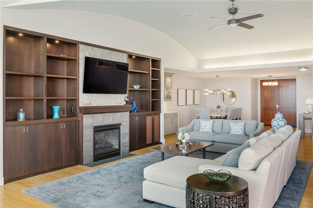 345 Thames Street N-503