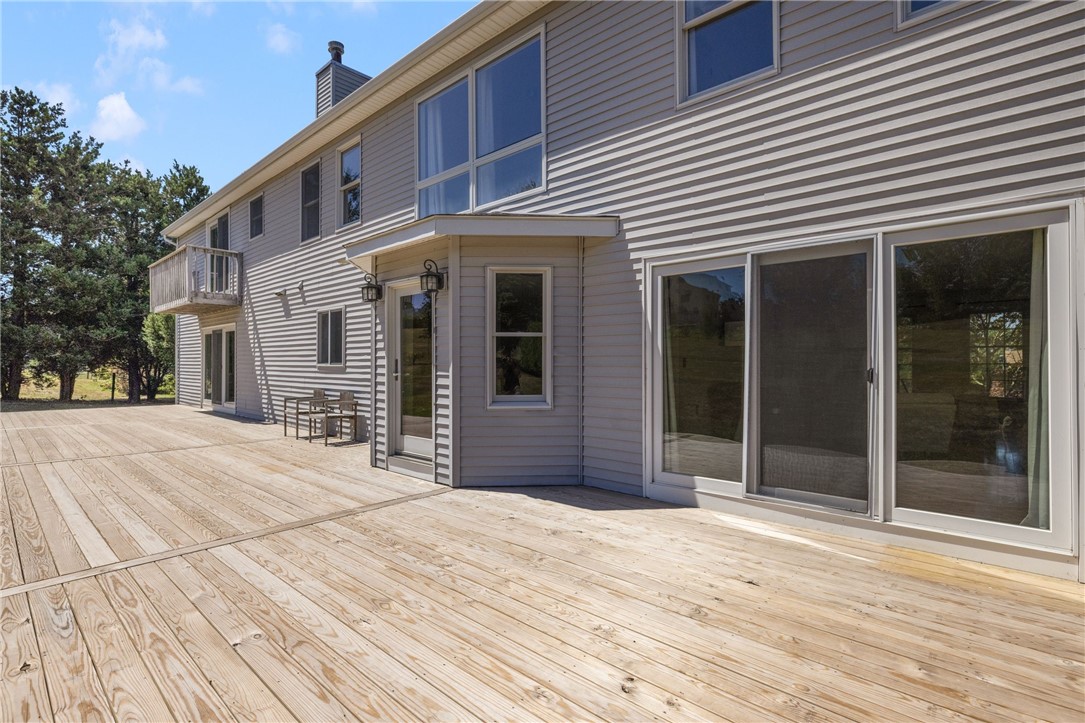 18 JH Dwyer Drive