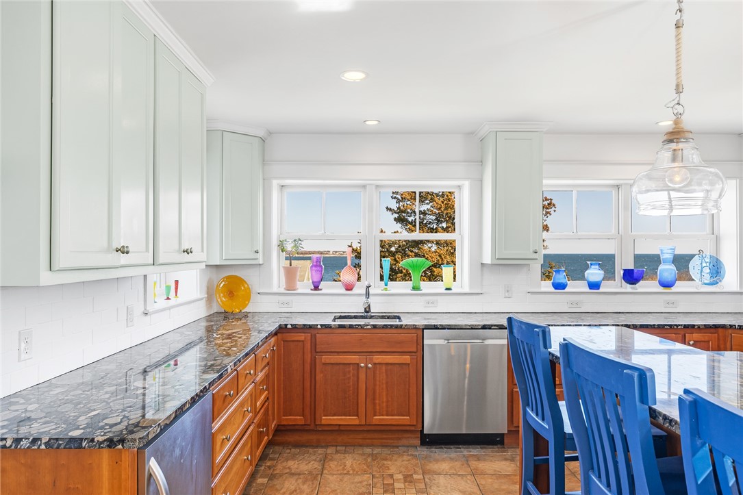 7 Clarkes Village Road
