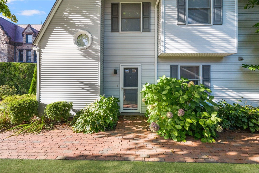 364 Bellevue Avenue A1