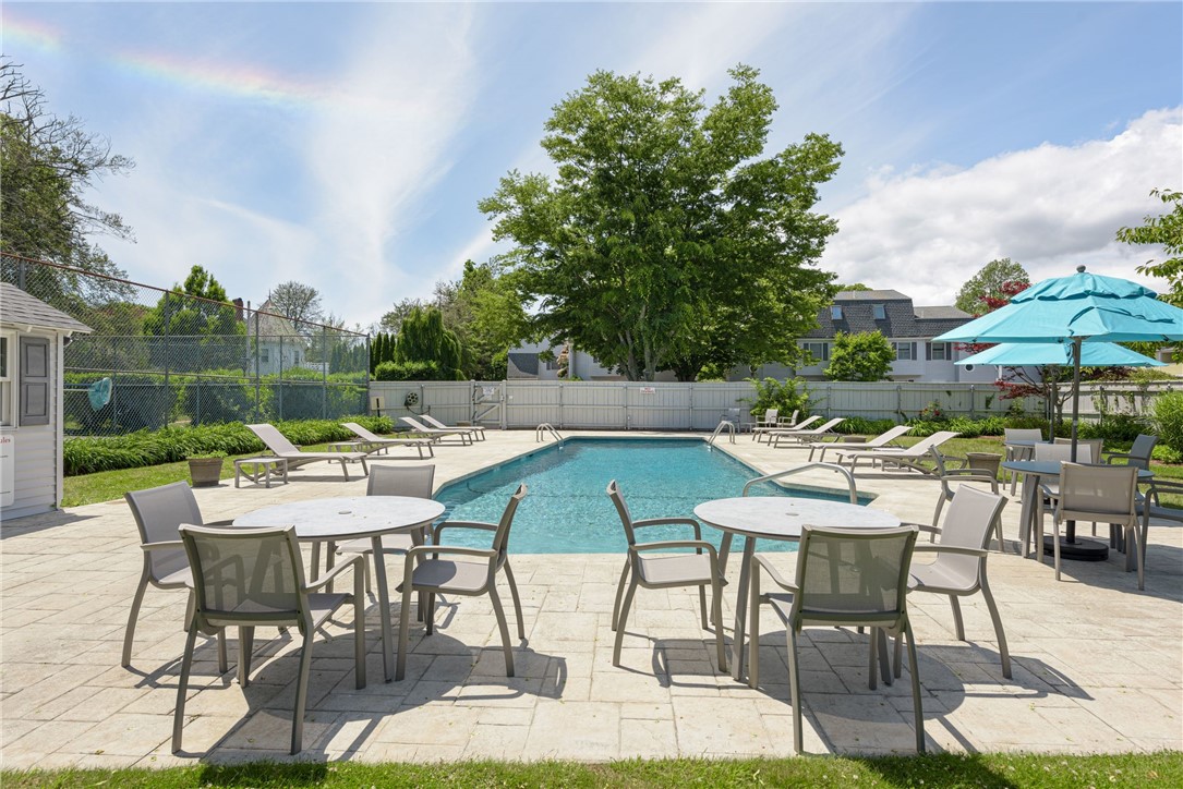 364 Bellevue Avenue A1