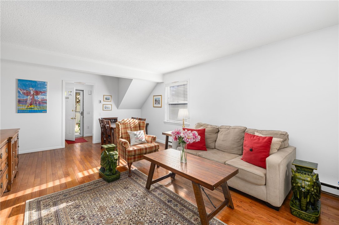 364 Bellevue Avenue A1