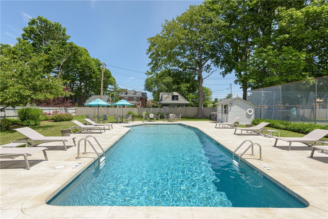 364 Bellevue Avenue A1