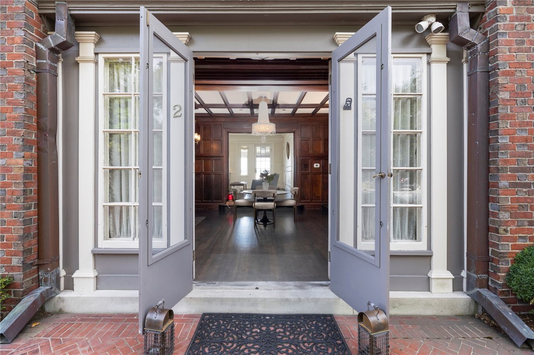 221 Hope Street 2
