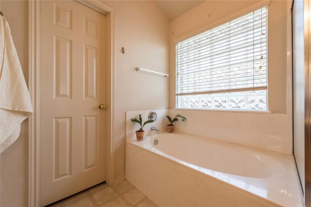 3761 Rod Carew DR