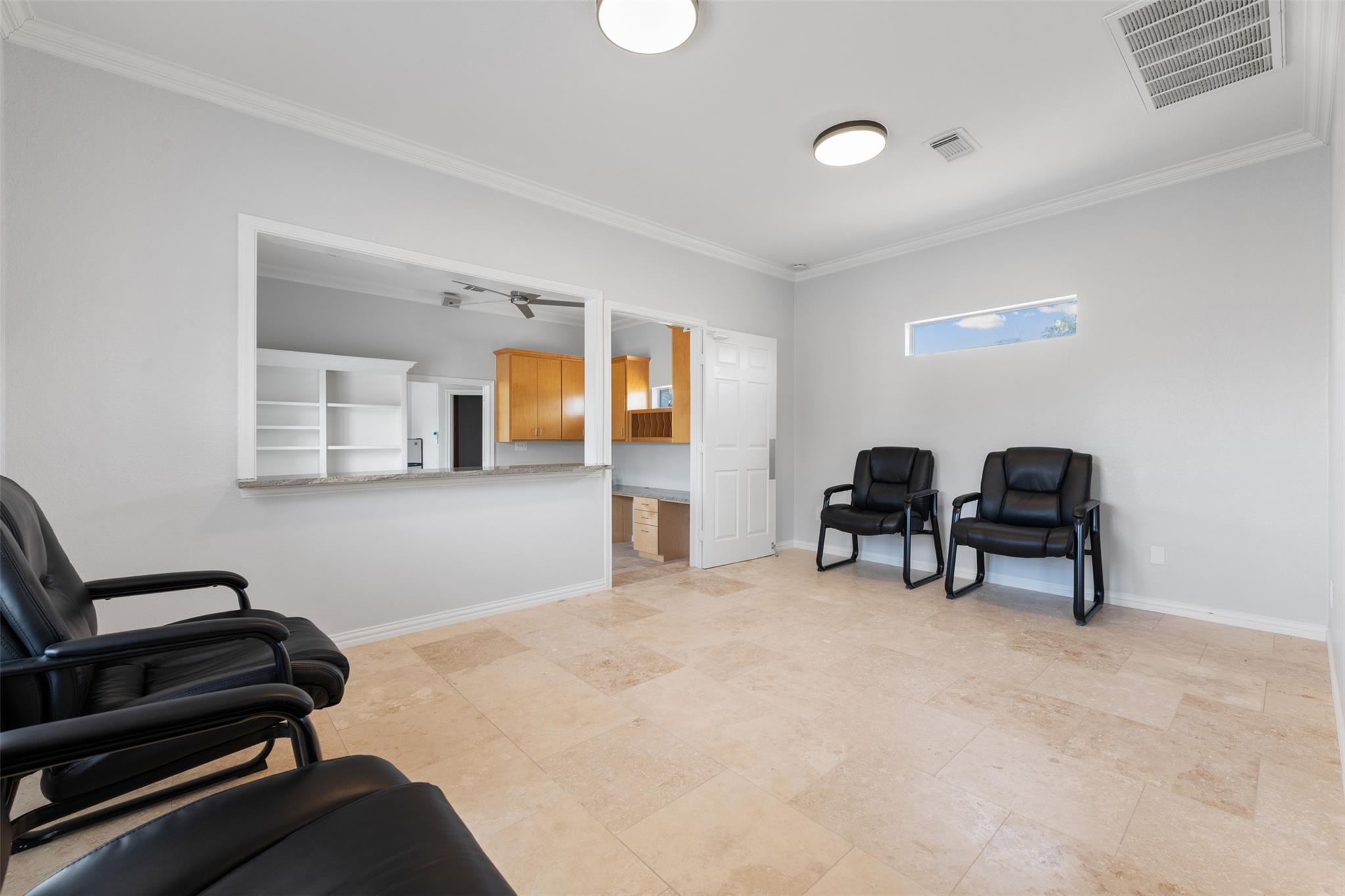 103 Thousand Oaks BLVD