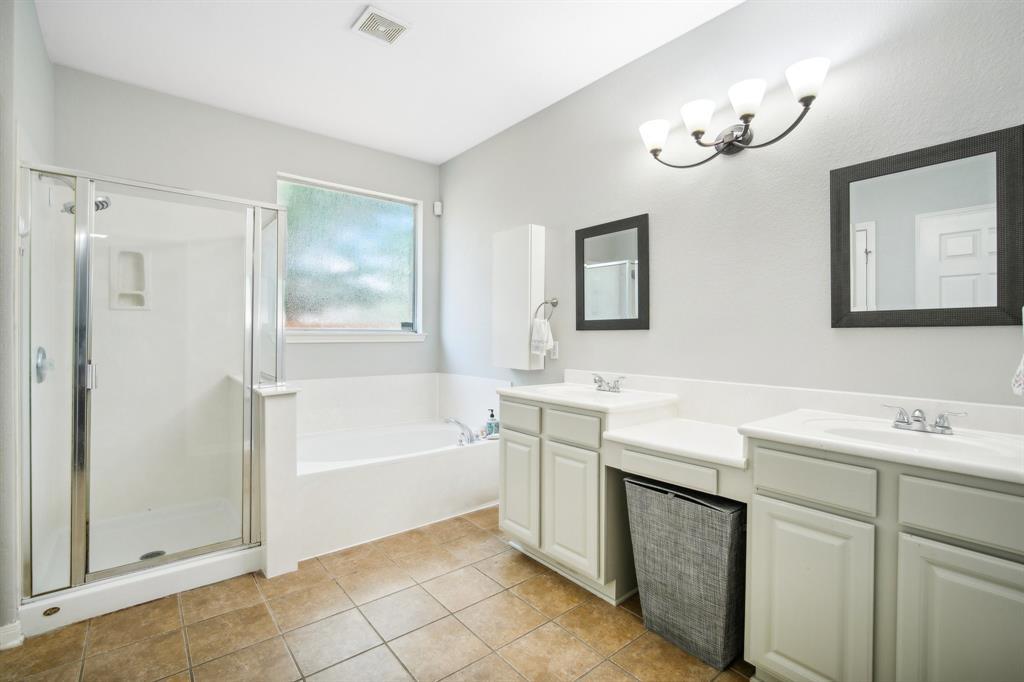 701 Green Vista CT