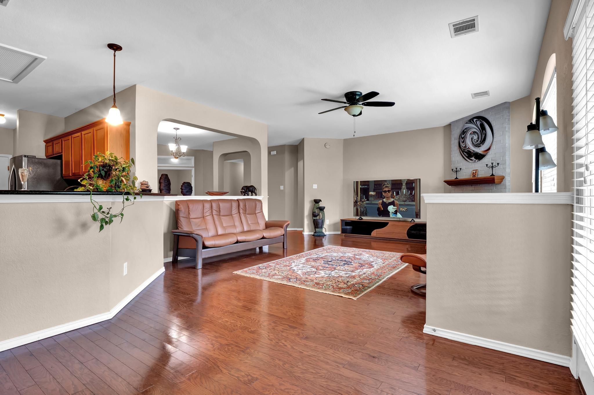 3339 Rod Carew DR