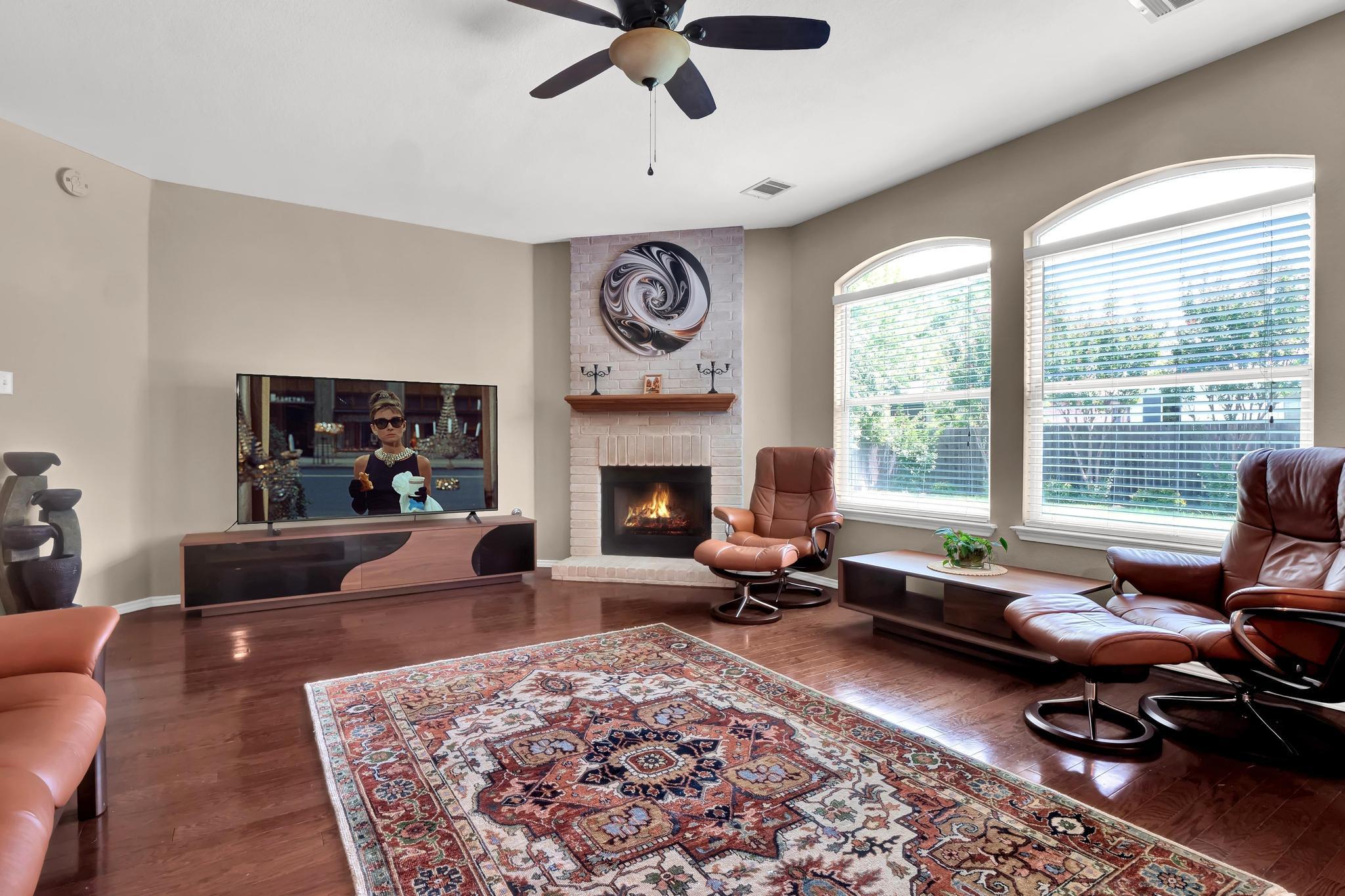 3339 Rod Carew DR