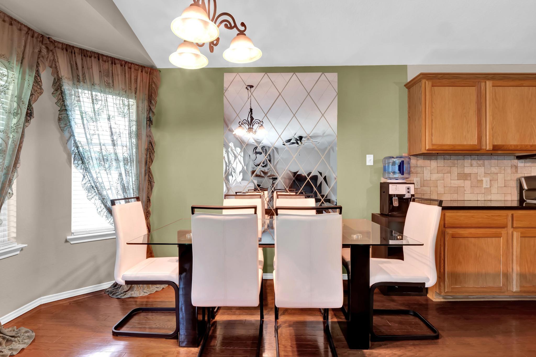 3339 Rod Carew DR