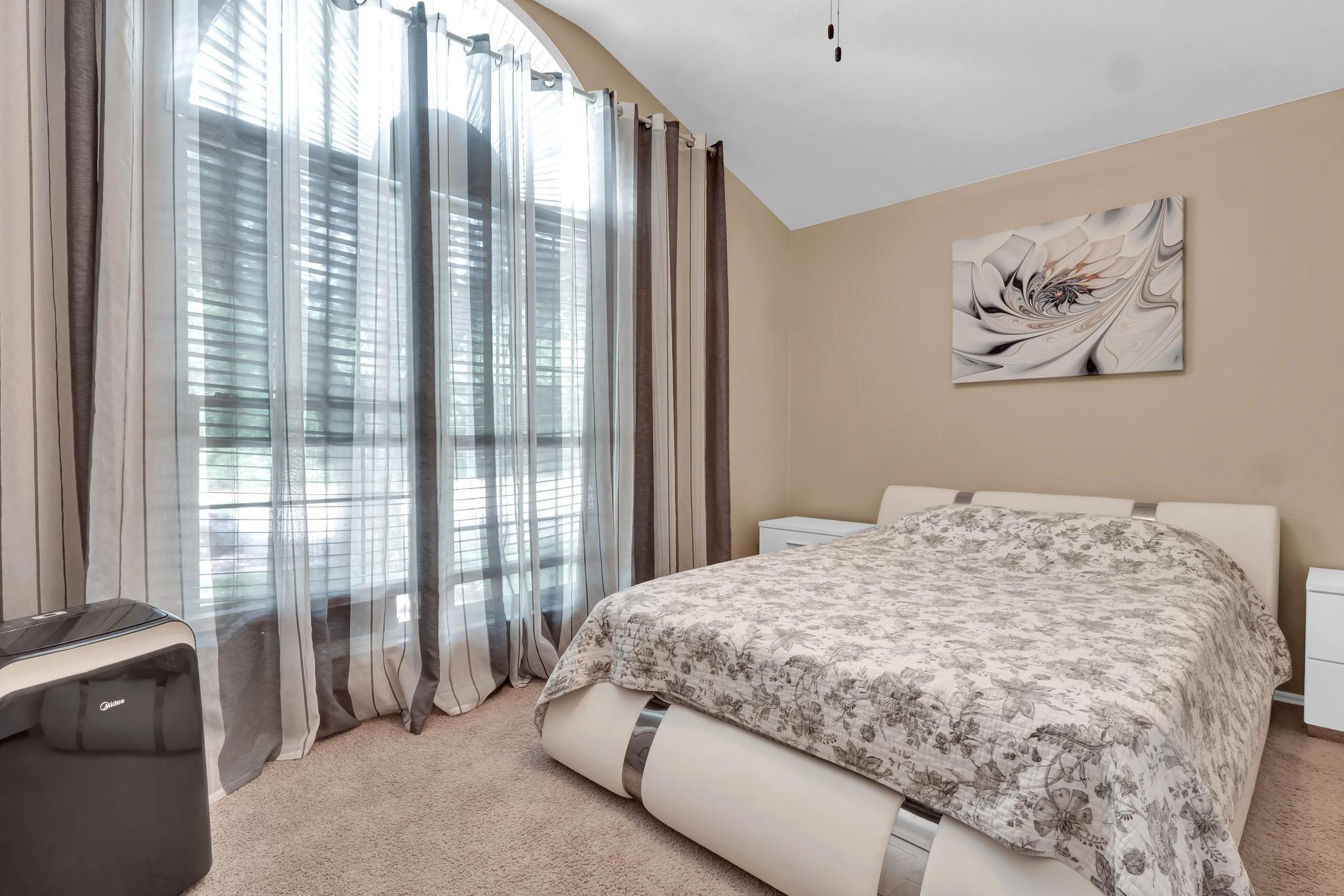 3339 Rod Carew DR