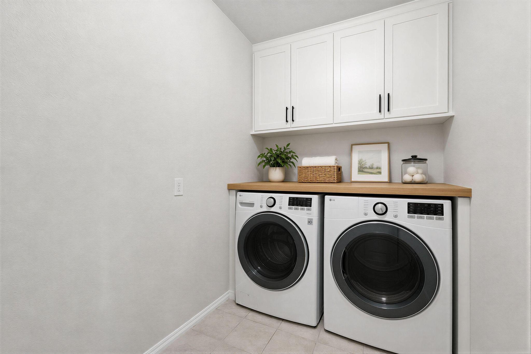 3240 E Whitestone BLVD # 4