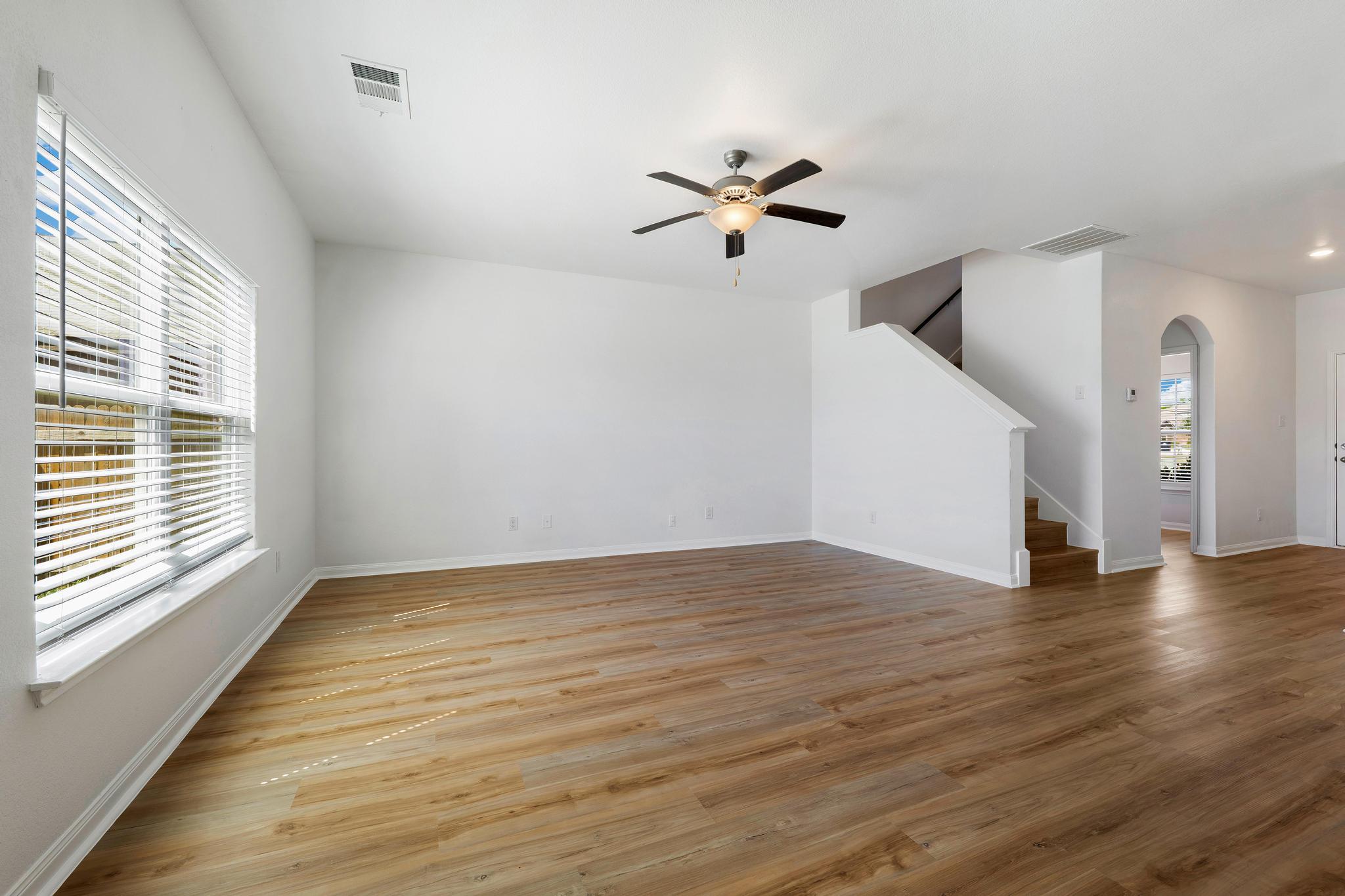 317 Crescent Park DR