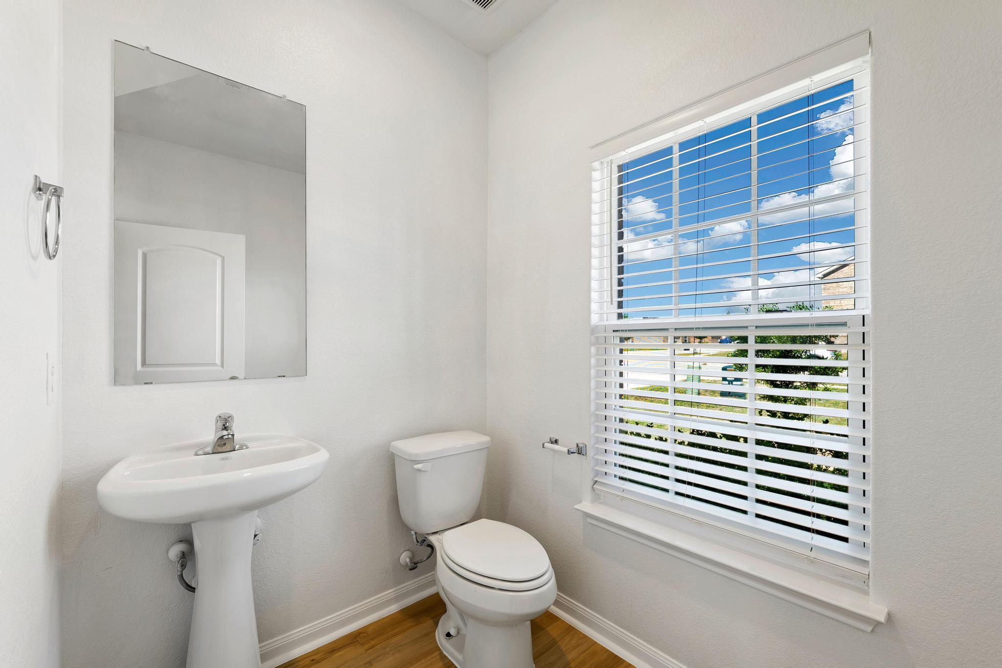 317 Crescent Park DR