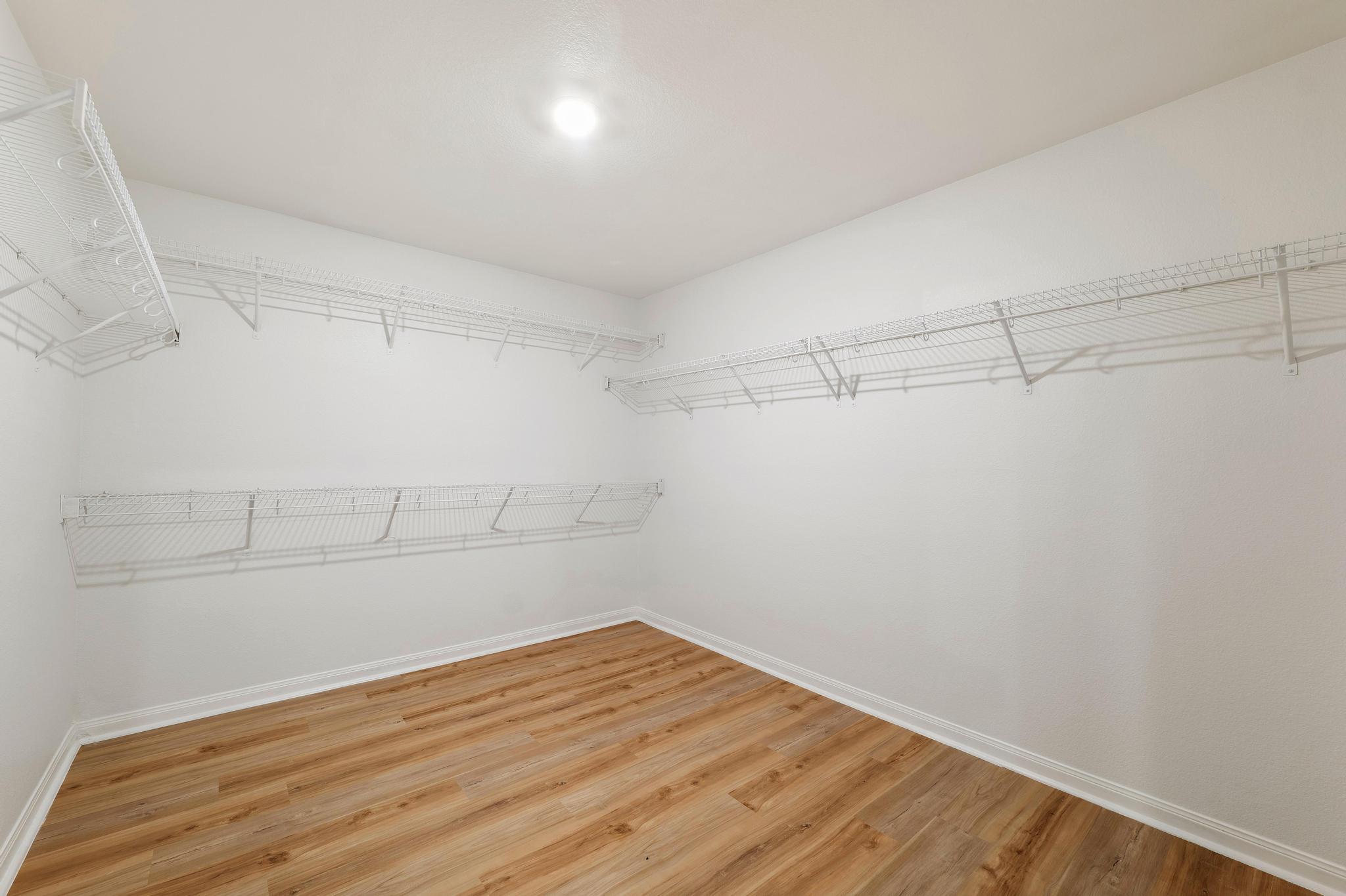 317 Crescent Park DR