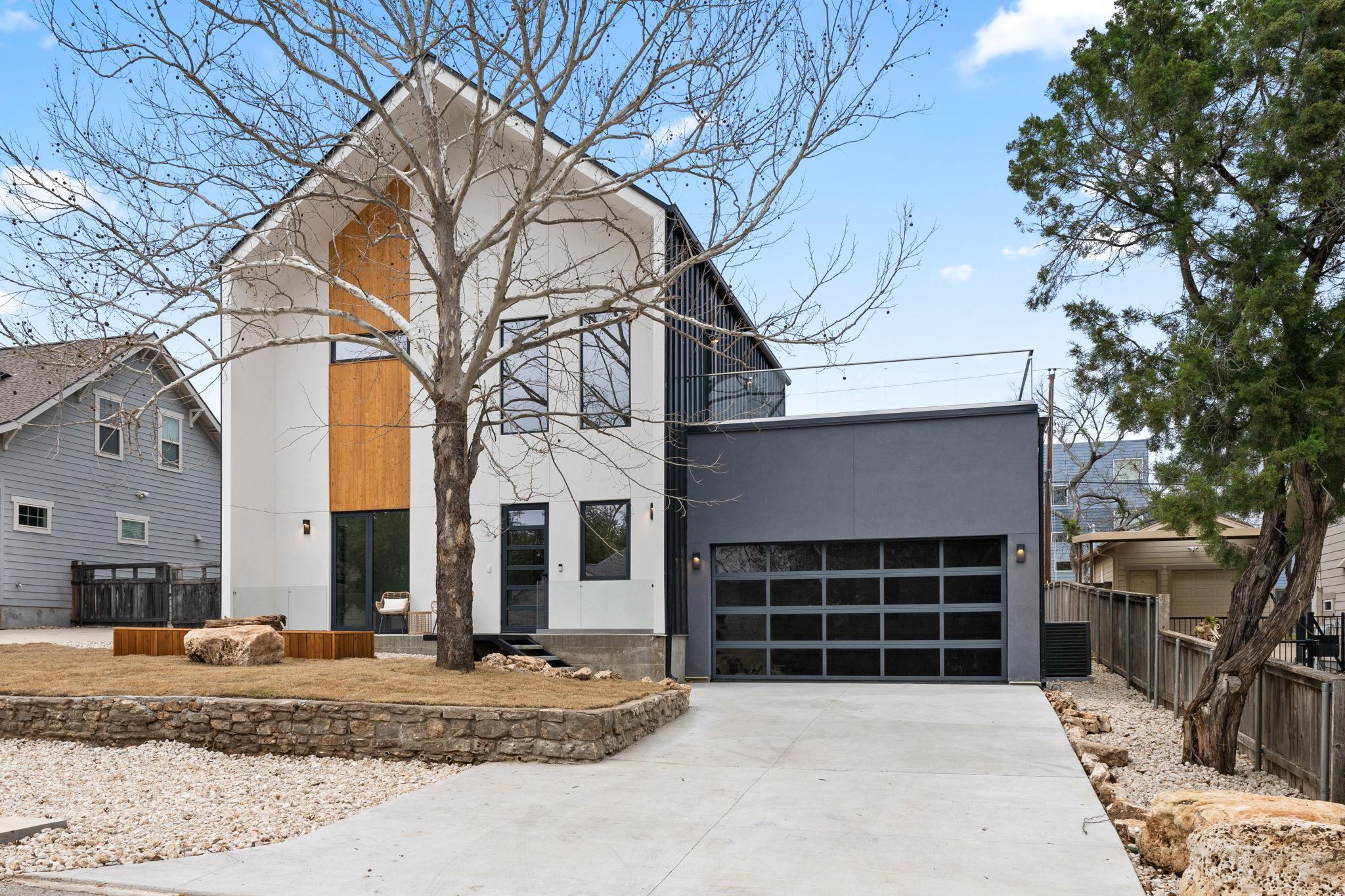 2915 Chisholm TRL