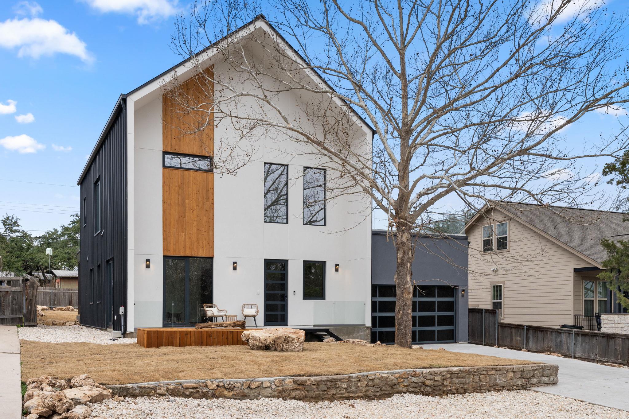 2915 Chisholm TRL