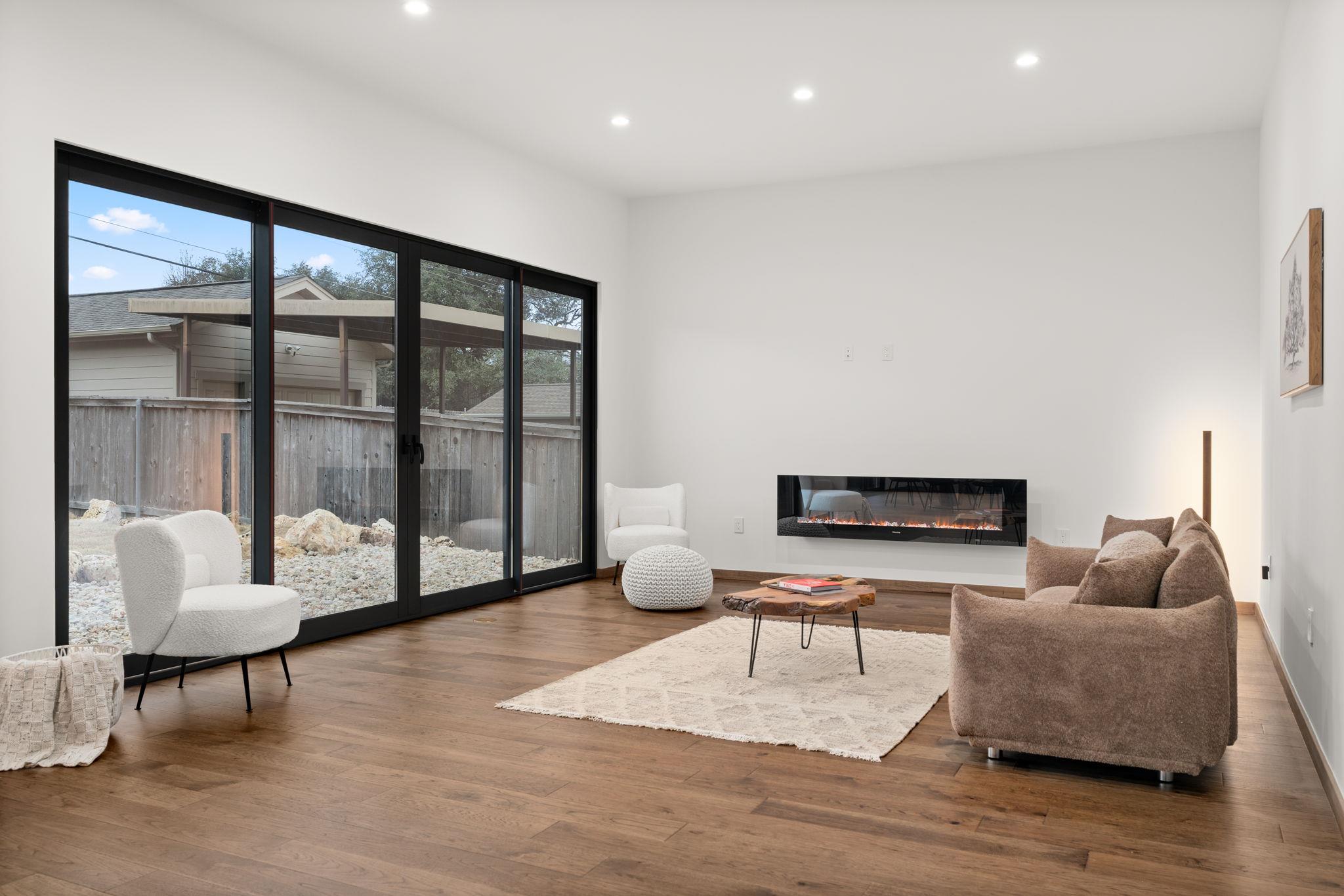 2915 Chisholm TRL