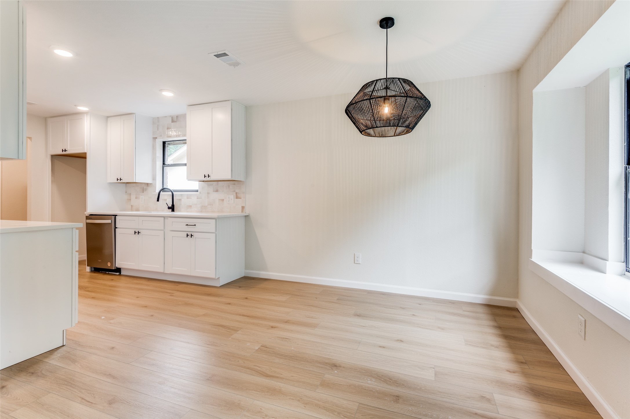 2107 Reverchon Drive