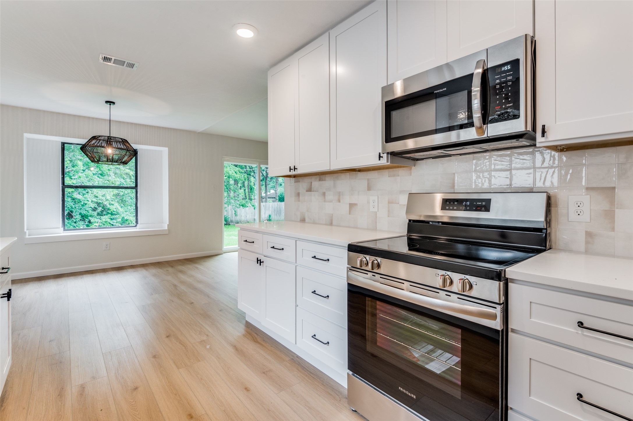 2107 Reverchon Drive