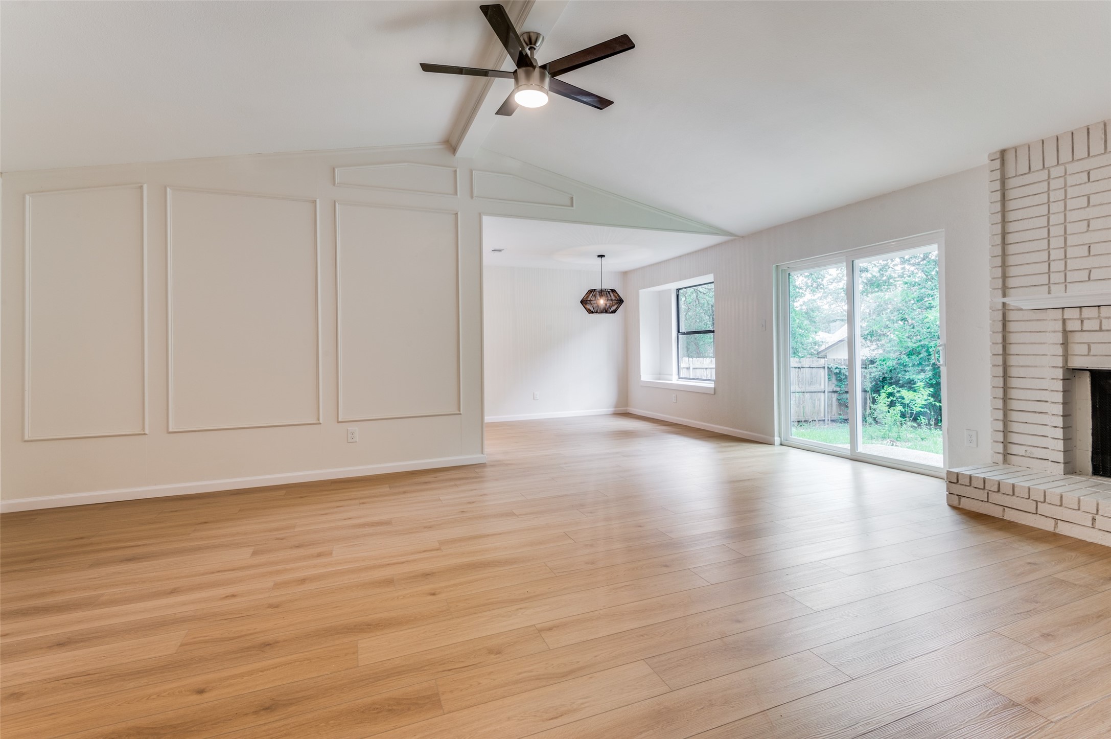 2107 Reverchon Drive