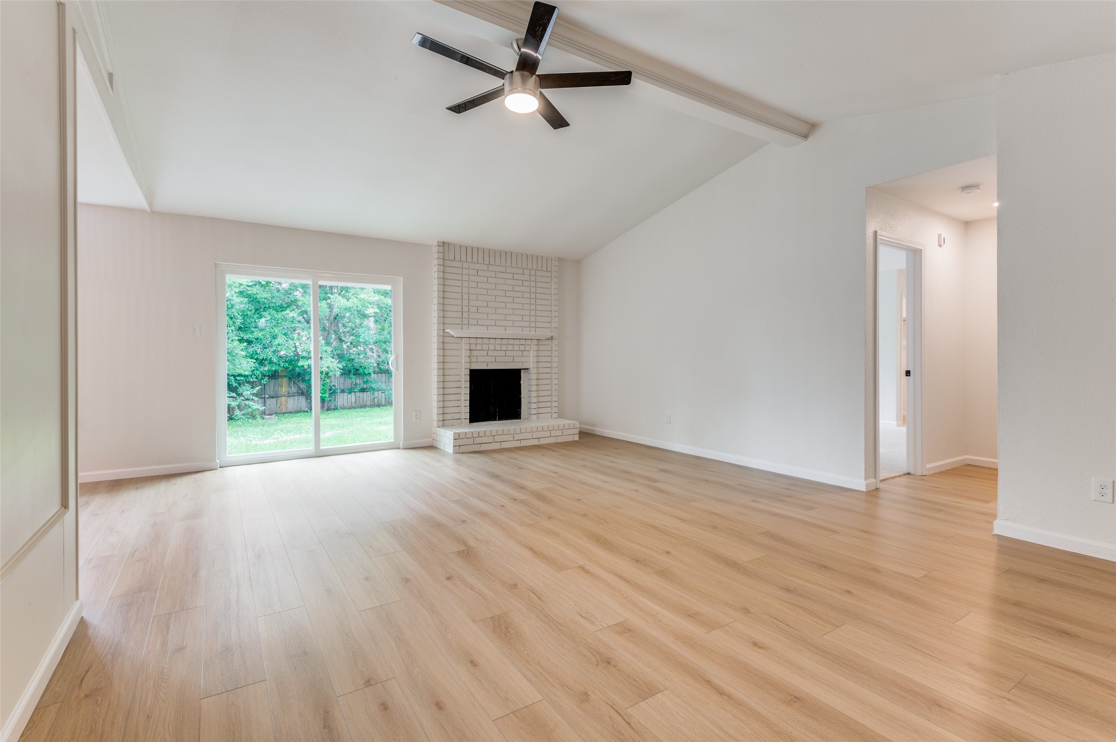 2107 Reverchon Drive