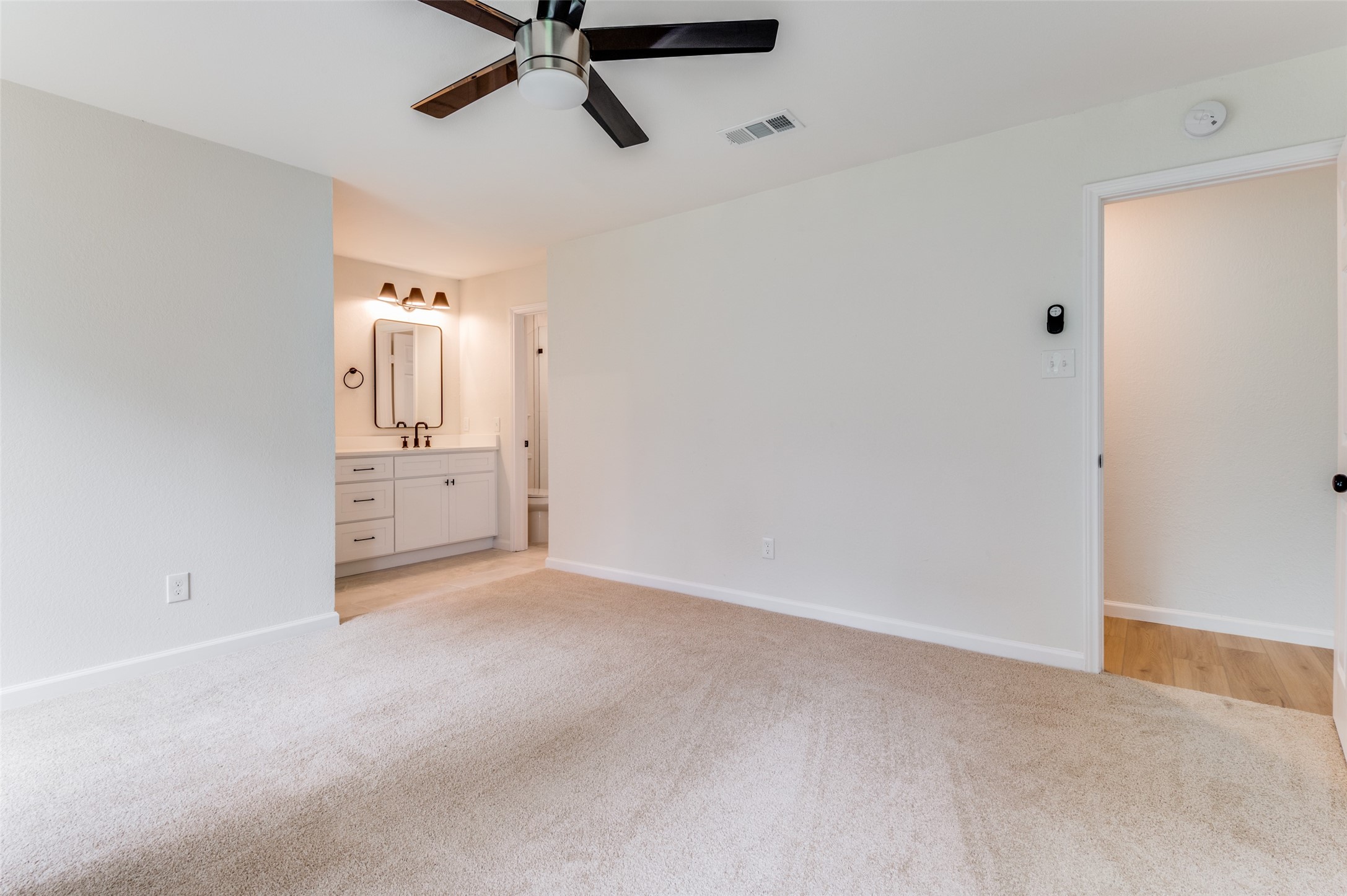 2107 Reverchon Drive