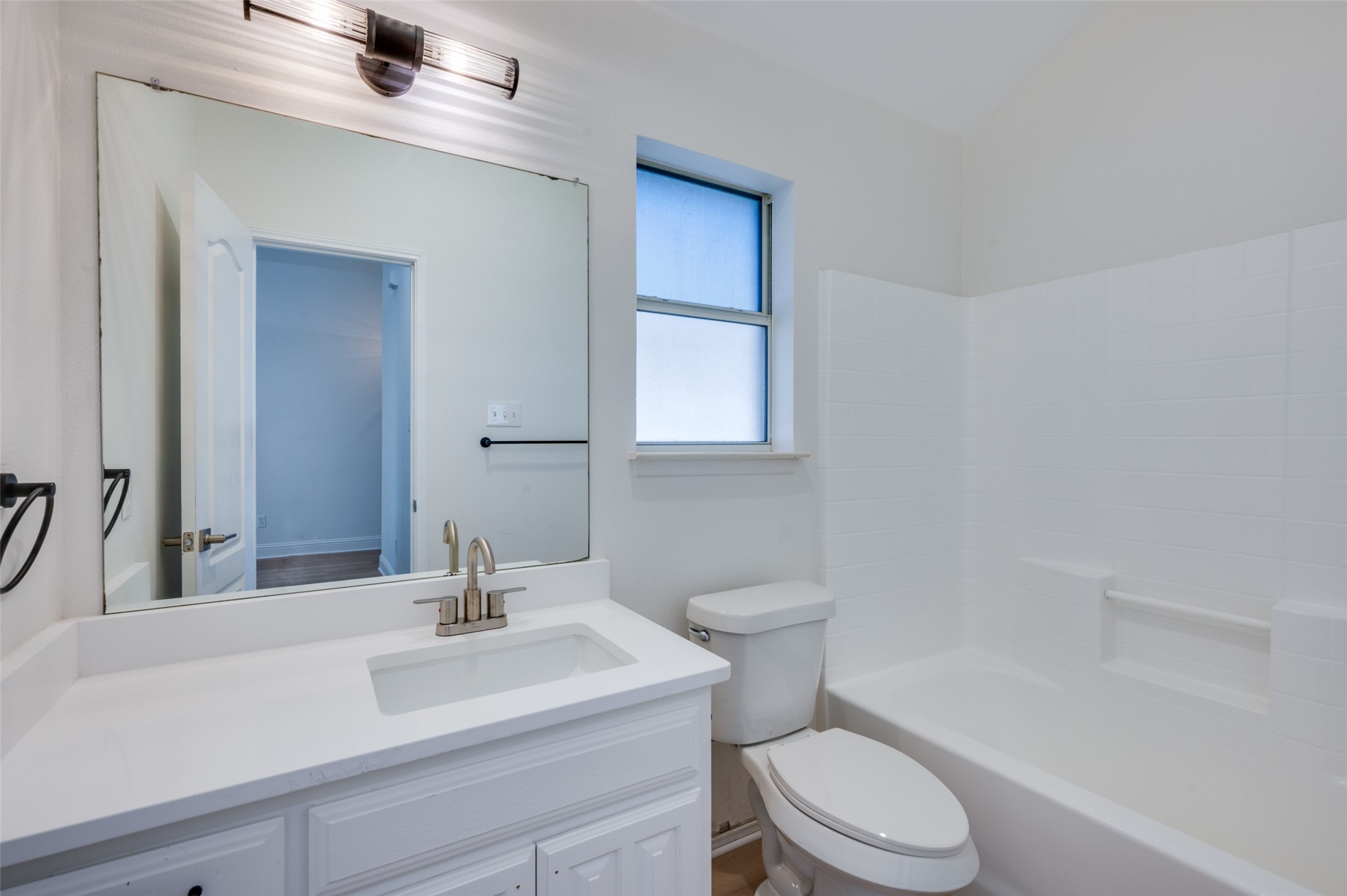 8208 Trinity Vista Trail