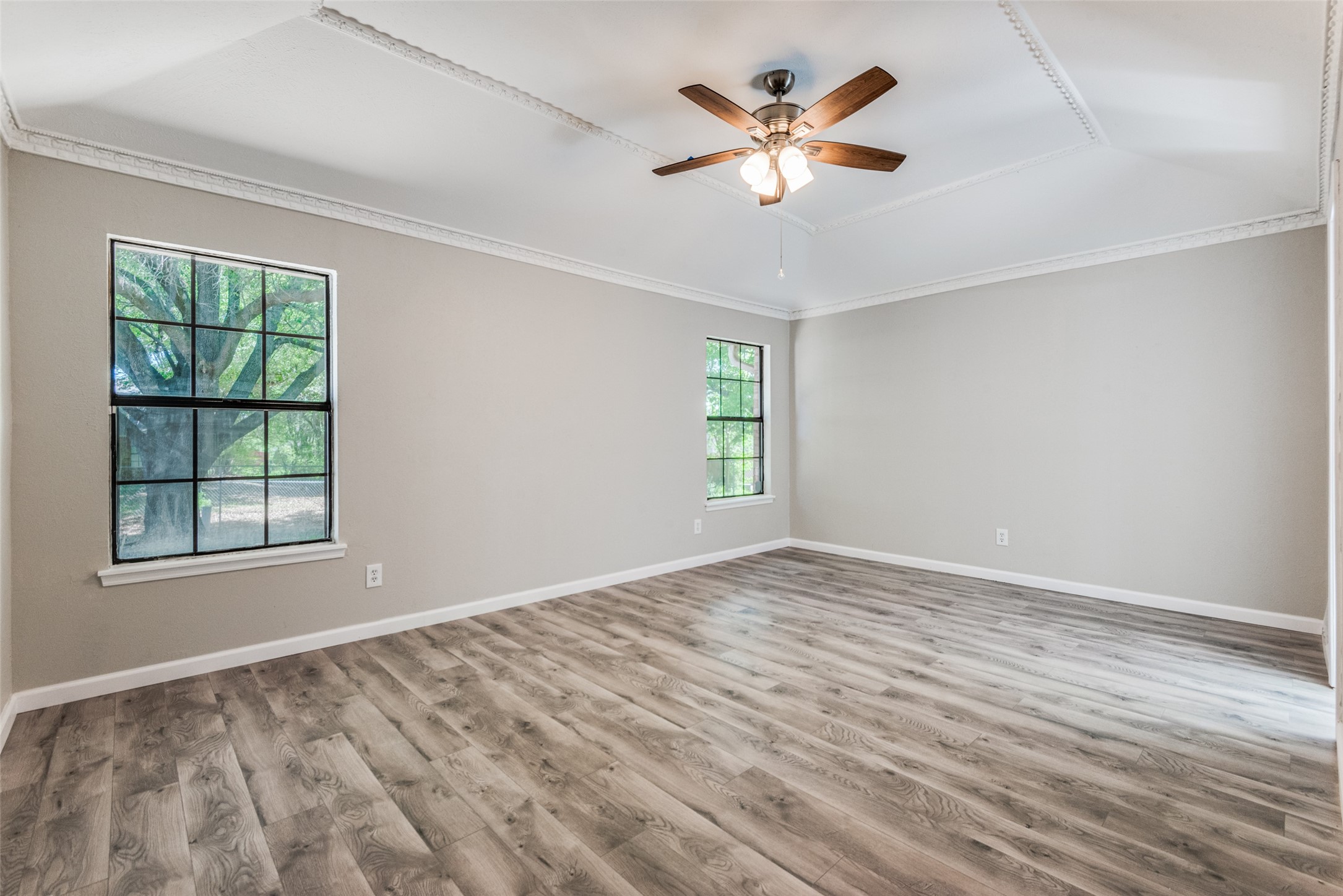 1029 Twin Falls Drive
